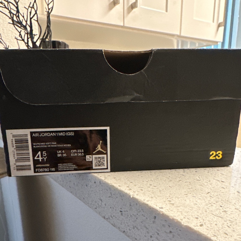 Air Jordan 1 mid 4 1/2 (GS)